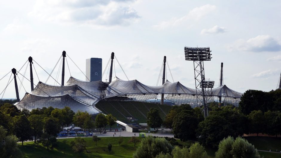 Cele mai frumoase 5 terenuri de fotbal din Europa